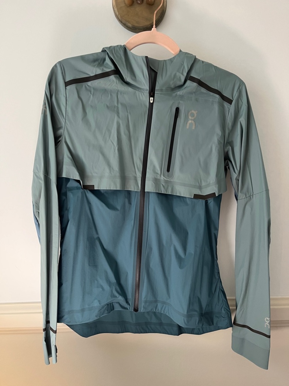 On Running Performance Weather Jacket, Sea/Storm, Women’s Size Small